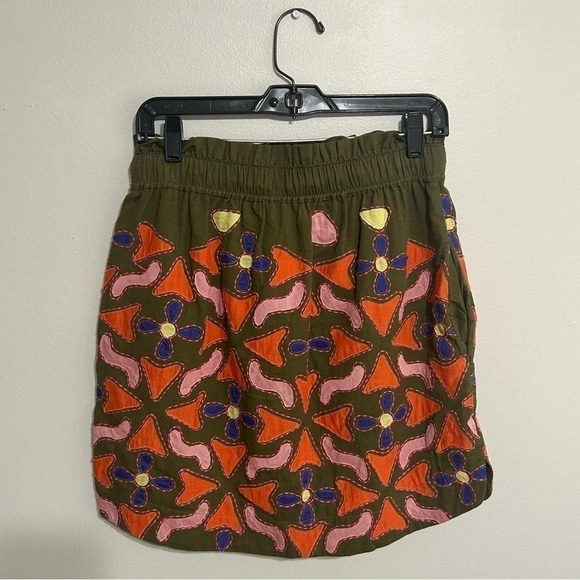 Anthropologie Green Mini Skirt with Orange and Pink Accents - Picture 4 of 6